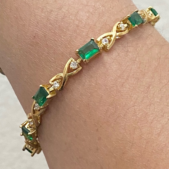 Unsigned Gold-tone Emerald Green & Clear CZ Stone 7.5” Tennis Bracelet 8.7g - Picture 2 of 16